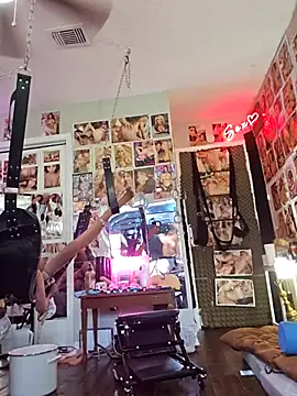 luvs2cumm69 online show from 03-19-25, 09:05