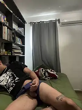 Magicerosxx69 online show from 01-17-26, 04:54