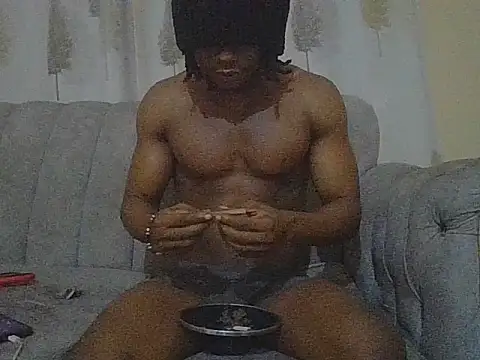 Snapshot of Samir4123 chatting on 07-10-26, 01:21 Samir4123 online show from 07-10-26, 01:21