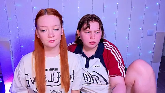 Snapshot of Radiants_two chatting on 02-01-26, 03:32 Radiants two online show from 02-01-26, 03:32