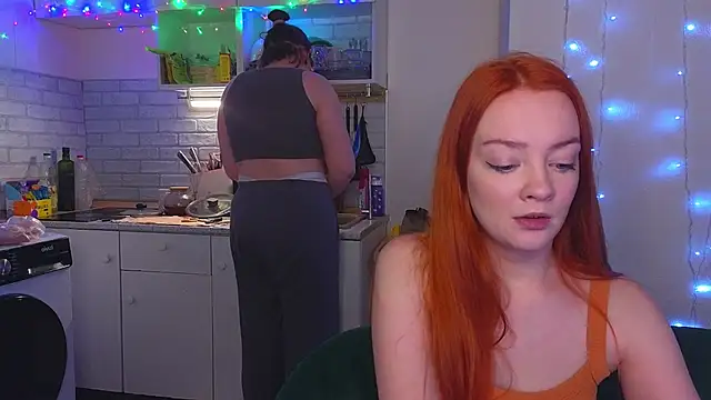 Snapshot of Radiants_two chatting on 02-21-26, 03:24 Radiants two online show from 02-21-26, 03:24