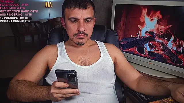 Snapshot of officeman7 chatting on 03-20-25, 05:04 officeman7 online show from 03-20-25, 05:04