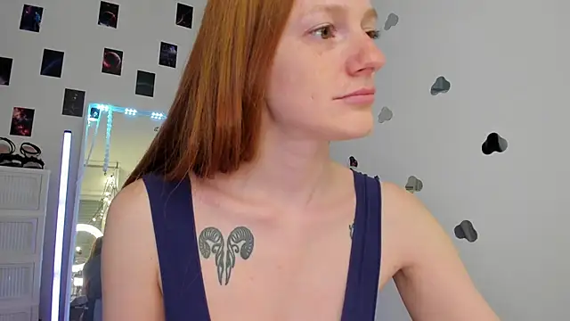 Aliceginger99 online show from 05-14-26, 01:18
