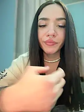 Snapshot of ShannonShanny chatting on 01-24-25, 06:35 ShannonShanny online show from 01-24-25, 06:35