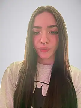 Snapshot of ShannonShanny chatting on 03-04-25, 07:11 ShannonShanny online show from 03-04-25, 07:11