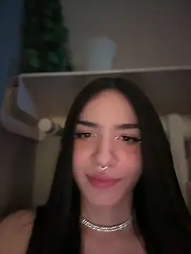 Snapshot of ShannonShanny chatting on 03-15-25, 07:38 ShannonShanny online show from 03-15-25, 07:38