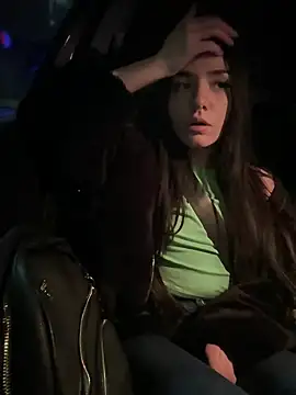 Snapshot of ShannonShanny chatting on 03-22-25, 09:53 ShannonShanny online show from 03-22-25, 09:53