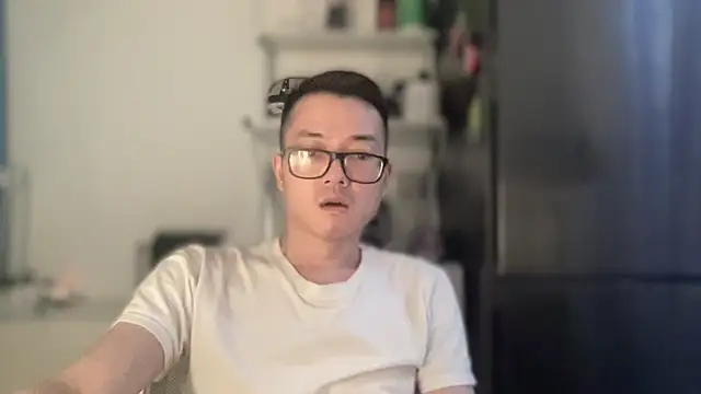 wangjian2324 online show from 10-27-25, 10:03