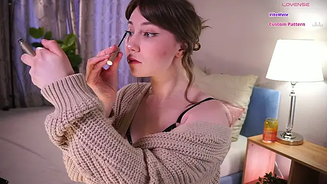 askaudrey  online show from 02-05-26, 01:49