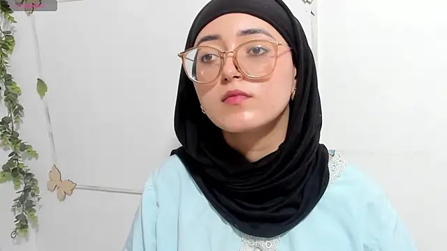 Snapshot of aysel_elid chatting on 06-10-26, 11:13 aysel elid online show from 06-10-26, 11:13