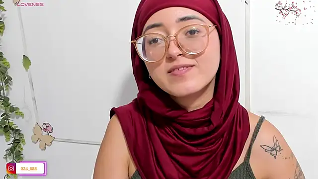Snapshot of aysel_elid chatting on 07-30-26, 09:03 aysel elid online show from 07-30-26, 09:03