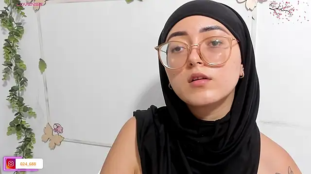Snapshot of aysel_elid chatting on 08-01-26, 08:41 aysel elid online show from 08-01-26, 08:41