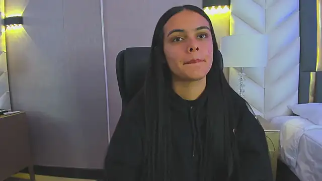 ChloeHarper  online show from 01-13-26, 11:26