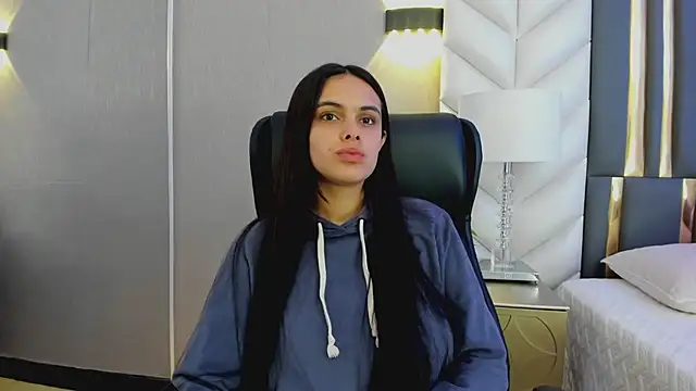 Snapshot of ChloeHarper_ chatting on 07-02-26, 11:49 ChloeHarper online show from 07-02-26, 11:49