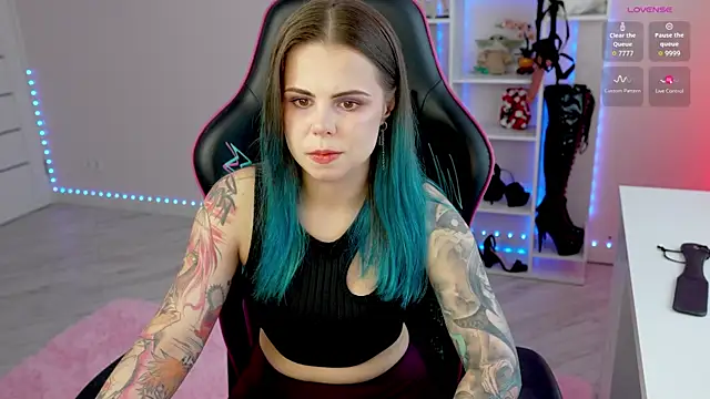 Latex Kitty online show from 05-22-26, 02:55