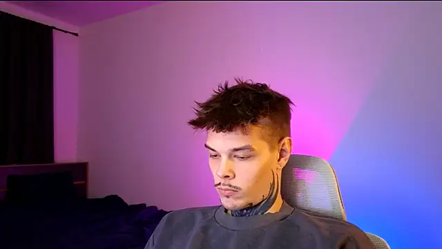 DENIS HERE online show from 02-13-26, 08:05