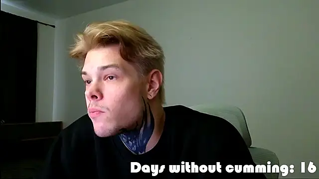 DENIS HERE online show from 05-10-26, 01:16