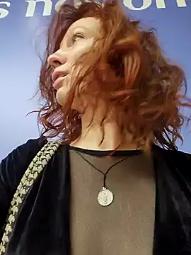 Exhibitionsplit online show from 12-03-25, 11:30