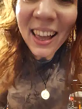 Exhibitionsplit online show from 03-26-26, 10:37