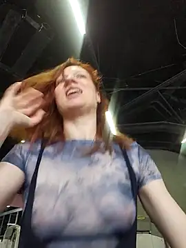 Exhibitionsplit online show from 04-09-26, 09:26