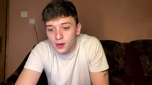 Snapshot of Joedonovan1 chatting on 01-06-25, 07:24 Joedonovan1 online show from 01-06-25, 07:24