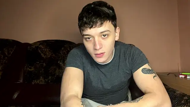 Snapshot of Joedonovan1 chatting on 02-05-25, 06:59 Joedonovan1 online show from 02-05-25, 06:59