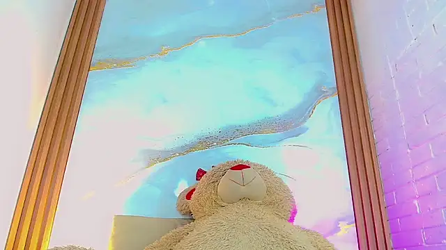 Snapshot of CoralineSweett chatting on 11-13-25, 07:13 CoralineSweett online show from 11-13-25, 07:13