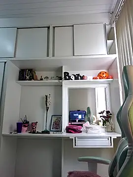 Ahrya  online show from 10-31-25, 12:17