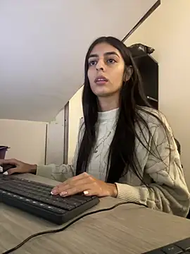 cristel 17 online show from 02-13-25, 01:29