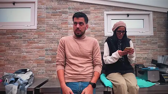 Snapshot of barfantasy chatting on 11-21-25, 10:47 barfantasy online show from 11-21-25, 10:47