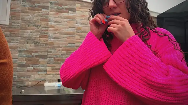 Snapshot of barfantasy chatting on 01-15-26, 10:20 barfantasy online show from 01-15-26, 10:20