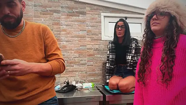 Snapshot of barfantasy chatting on 01-19-26, 10:08 barfantasy online show from 01-19-26, 10:08