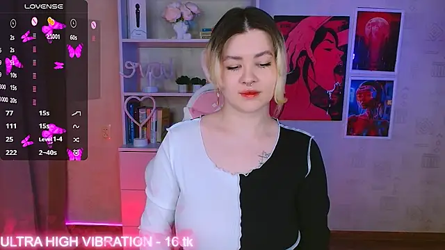 cutie mili online show from 02-16-25, 02:42