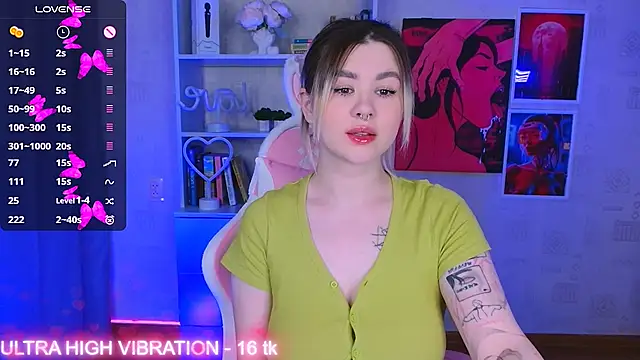 cutie mili online show from 03-18-25, 11:30