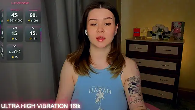 Snapshot of cutie_mili chatting on 05-15-26, 09:49 cutie mili online show from 05-15-26, 09:49