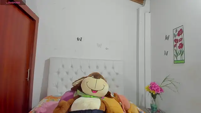VenussVega online show from 06-02-26, 05:59