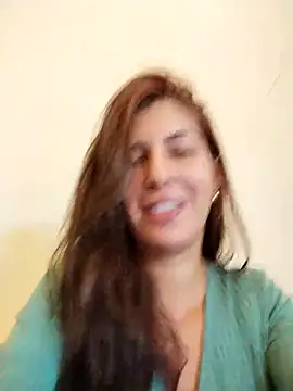 Snapshot of scarlett_moore chatting on 02-28-25, 10:06 scarlett moore online show from 02-28-25, 10:06