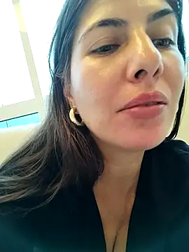 Snapshot of scarlett_moore chatting on 03-01-25, 10:31 scarlett moore online show from 03-01-25, 10:31