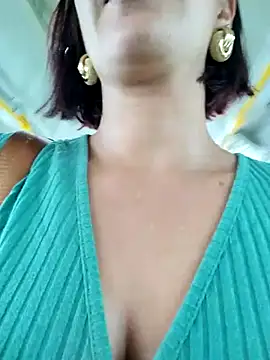 Snapshot of scarlett_moore chatting on 03-16-25, 09:47 scarlett moore online show from 03-16-25, 09:47