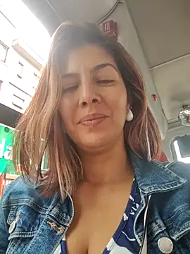 Snapshot of scarlett_moore chatting on 09-18-25, 03:47 scarlett moore online show from 09-18-25, 03:47