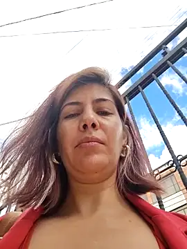 Snapshot of scarlett_moore chatting on 09-24-25, 01:03 scarlett moore online show from 09-24-25, 01:03