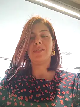 Snapshot of scarlett_moore chatting on 10-26-25, 02:23 scarlett moore online show from 10-26-25, 02:23