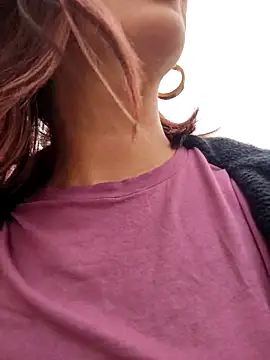 Snapshot of scarlett_moore chatting on 11-15-25, 02:13 scarlett moore online show from 11-15-25, 02:13