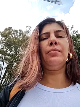 Snapshot of scarlett_moore chatting on 11-30-25, 05:50 scarlett moore online show from 11-30-25, 05:50