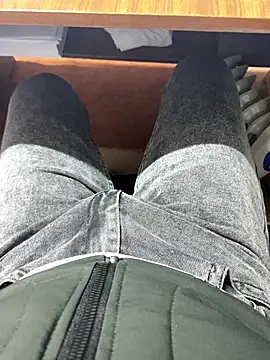 serch19 online show from 10-21-25, 08:59