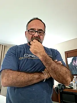 chainjulious online show from 10-22-25, 11:04