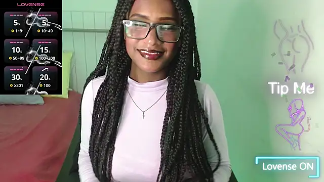 Snapshot of NikitaKiss chatting on 11-22-25, 04:06 NikitaKiss online show from 11-22-25, 04:06