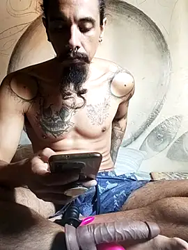 iirgastam3 online show from 03-12-25, 05:49