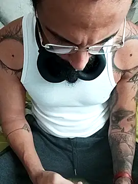 iirgastam3 online show from 02-11-26, 07:30