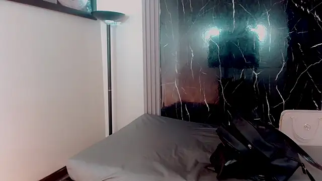 hilary rodriguez online show from 03-31-26, 07:03